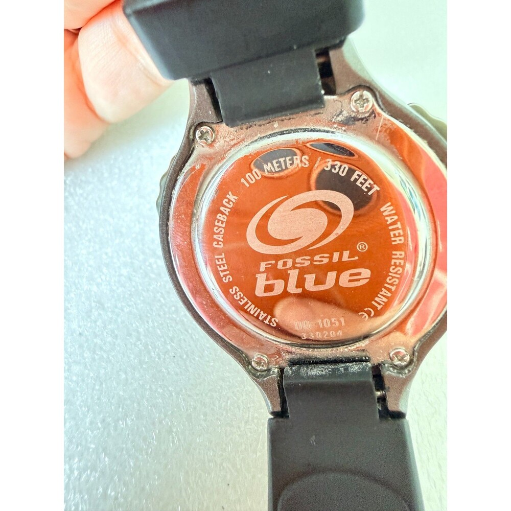 Vintage 90s Y2K Fossil Blue Digital Sports Watch DQ-1051 Timer 100M Pre-owned - Picture 4 of 9